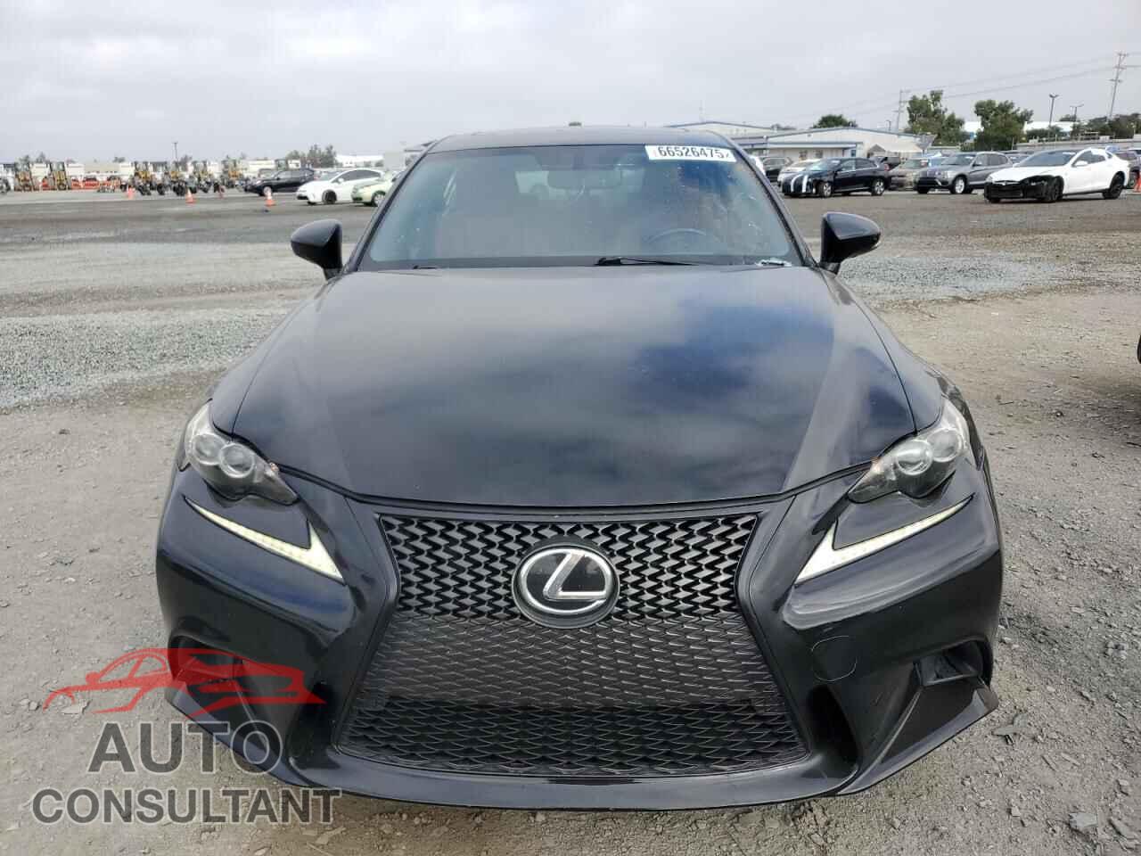 LEXUS IS 2014 - JTHBE1D25E5009636