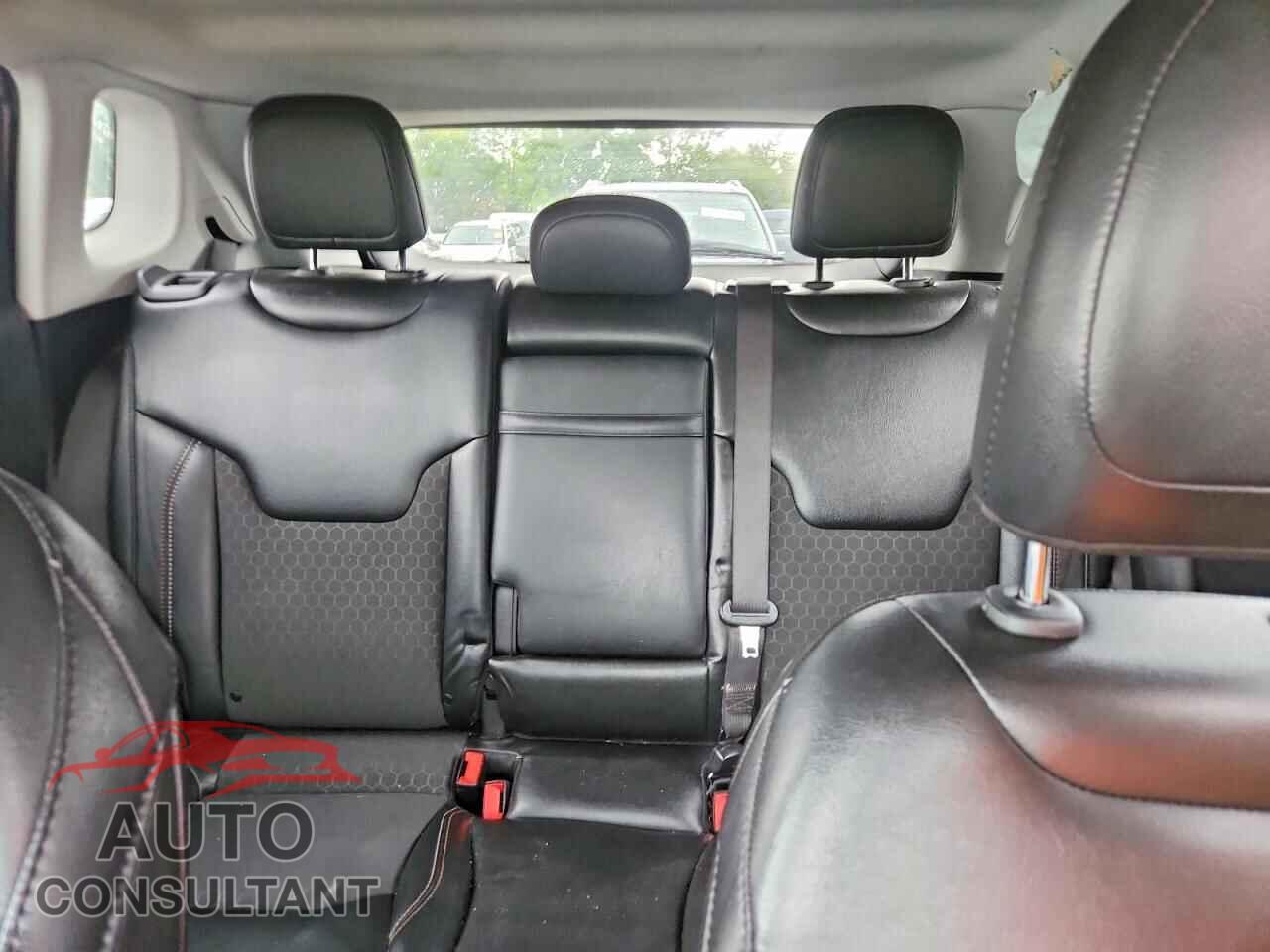 JEEP COMPASS 2020 - 3C4NJDBB0LT145314