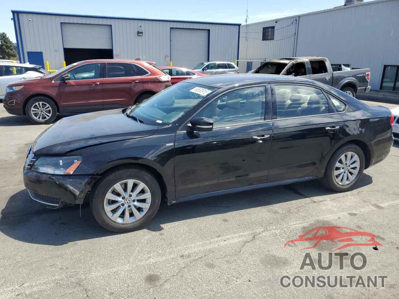 VOLKSWAGEN PASSAT 2015 - 1VWAT7A31FC052335