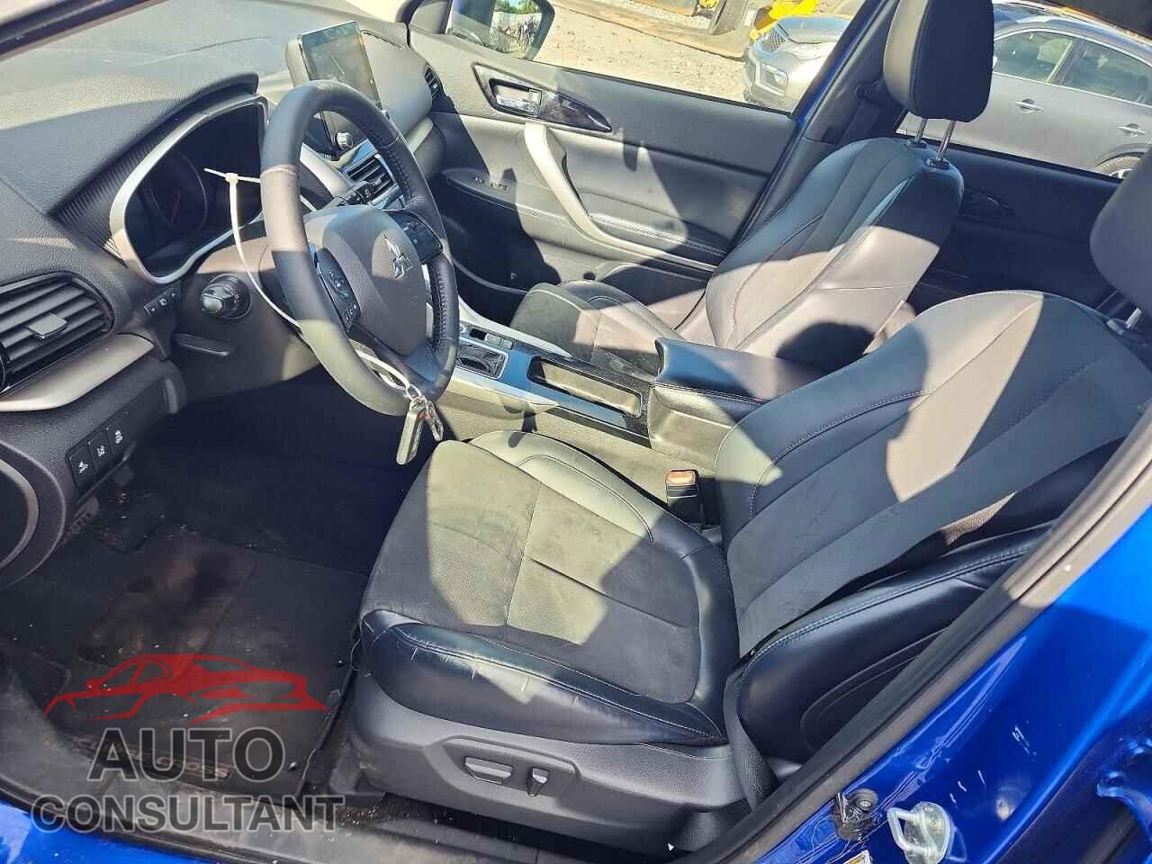 MITSUBISHI ECLIPSE 2023 - JA4ATWAA7PZ043918