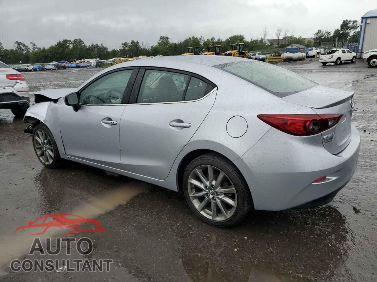 MAZDA 3 2018 - 3MZBN1V37JM242542