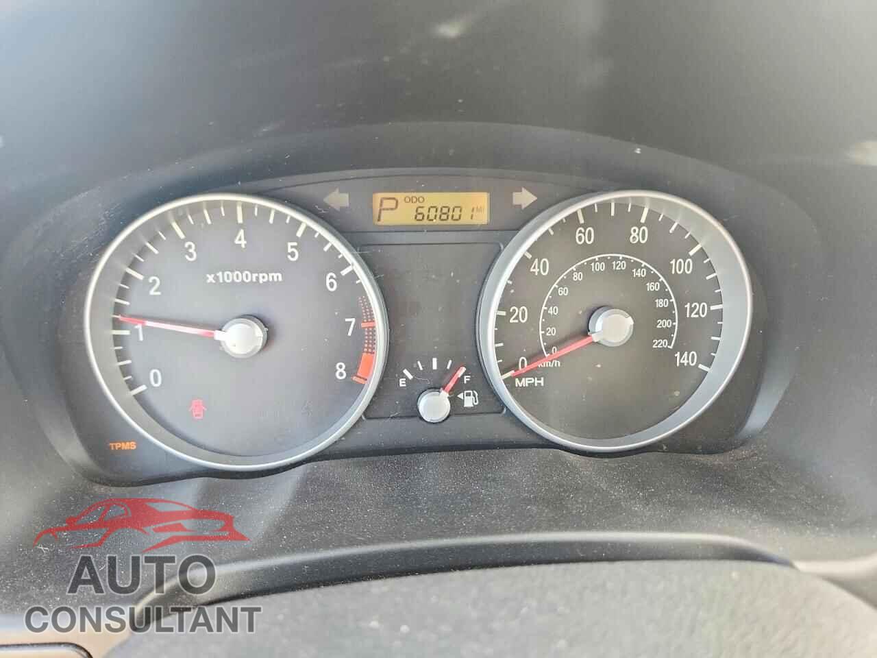 HYUNDAI ACCENT 2009 - KMHCM36C19U112358