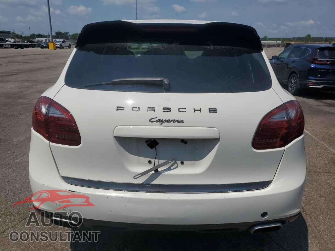 PORSCHE CAYENNE 2011 - WP1AA2A28BLA03063