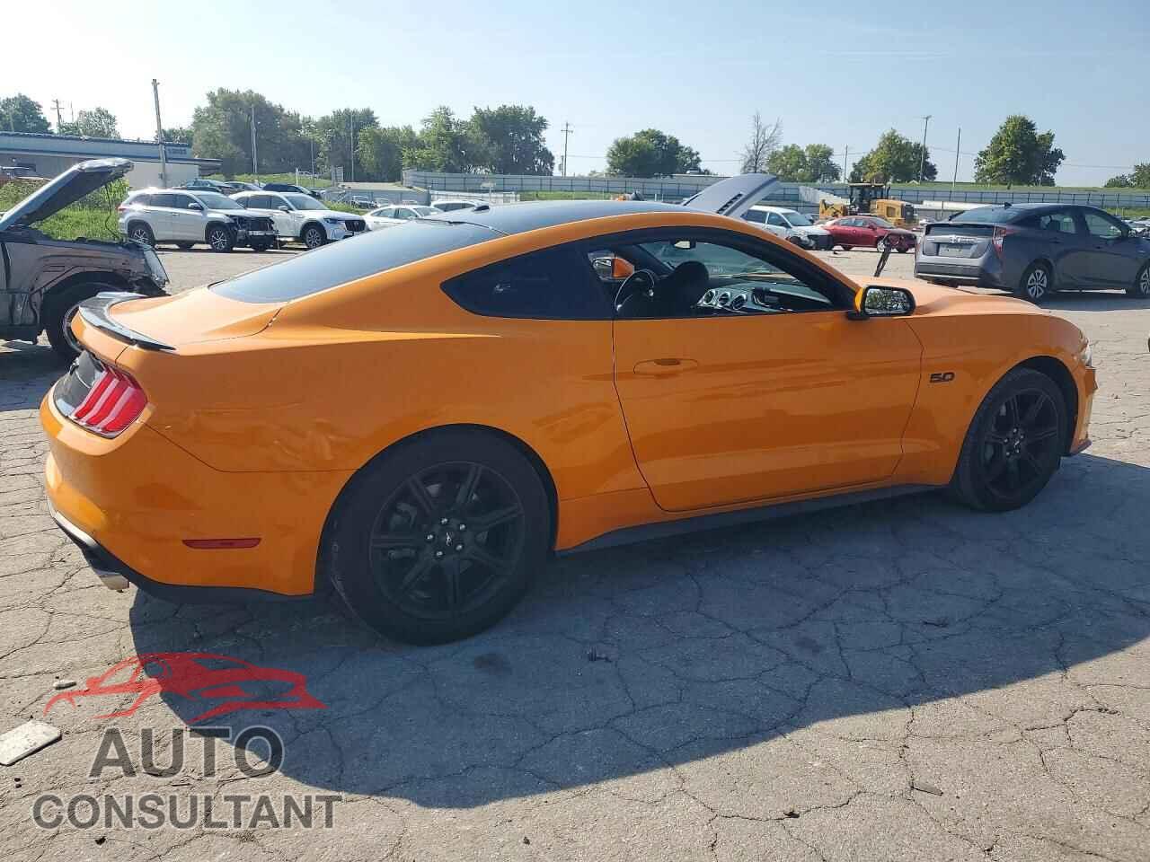 FORD MUSTANG 2019 - 1FA6P8CF9K5143366