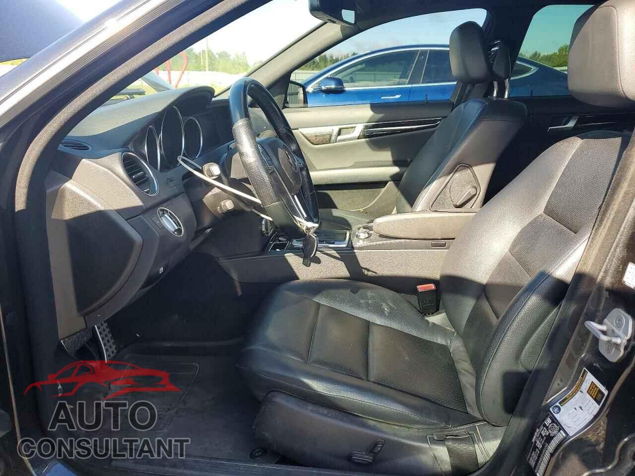 MERCEDES-BENZ C-CLASS 2014 - WDDGF8AB2EA950265