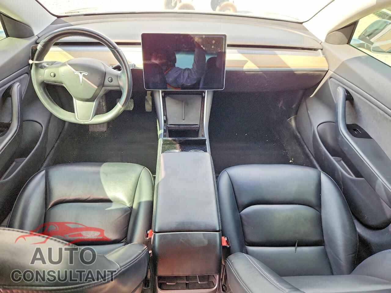 TESLA MODEL 3 2018 - 5YJ3E1EA1JF176435