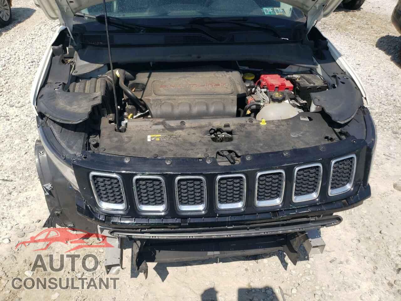 JEEP COMPASS 2020 - 3C4NJDCB3LT132121