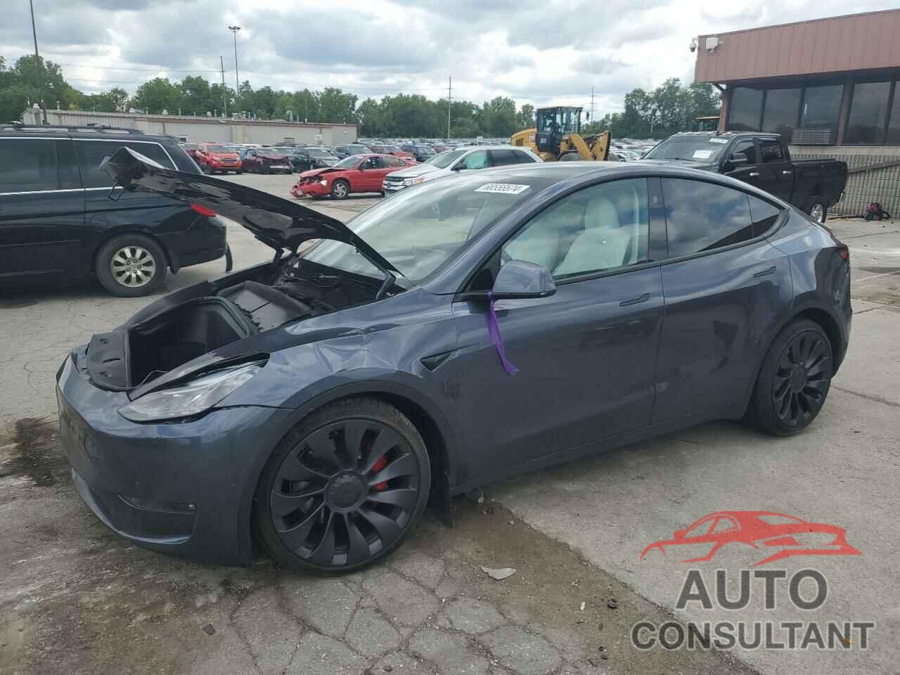 TESLA MODEL Y 2023 - 7SAYGDEFXPF956118