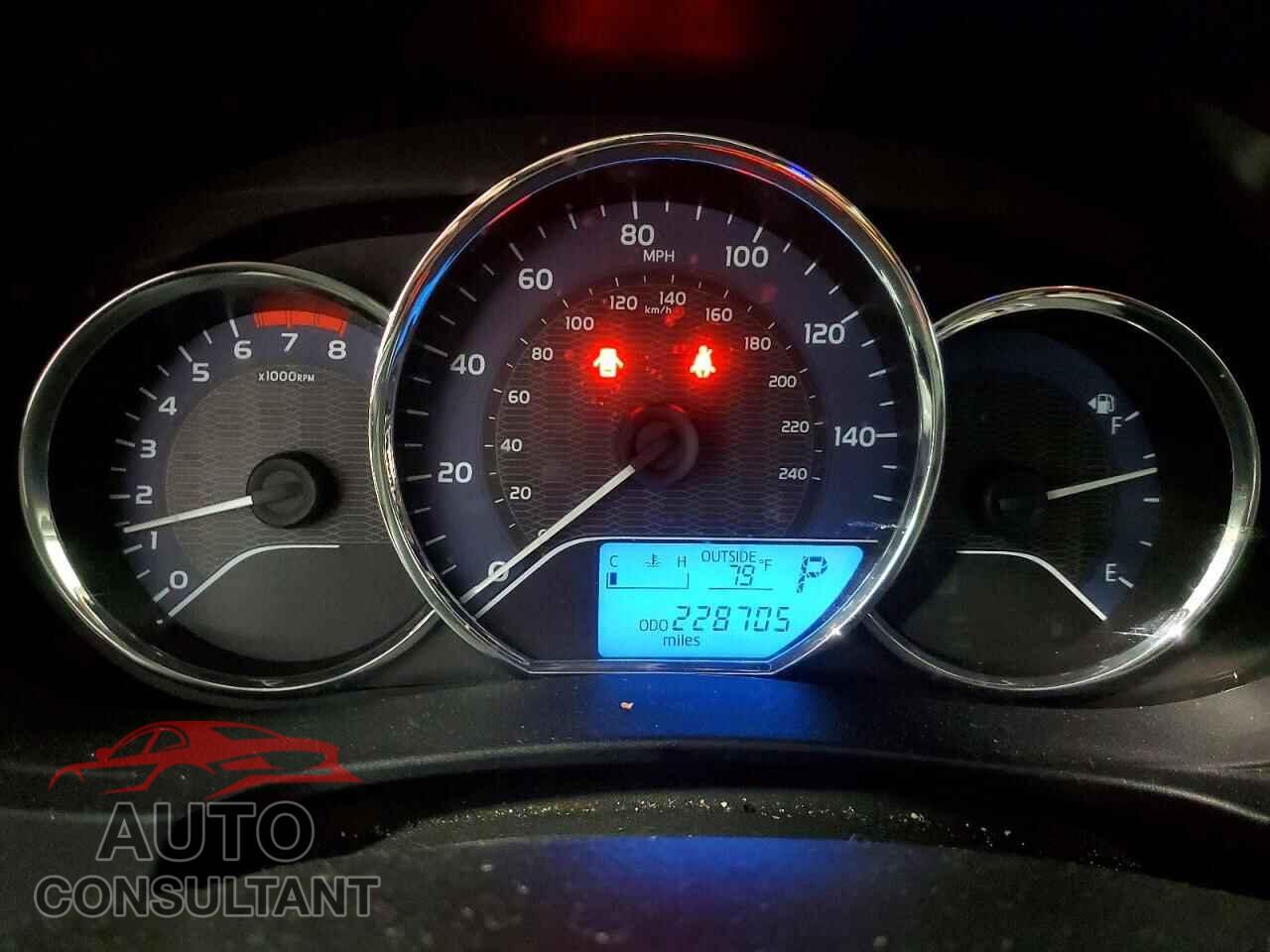 TOYOTA COROLLA 2015 - 2T1BURHEXFC430425