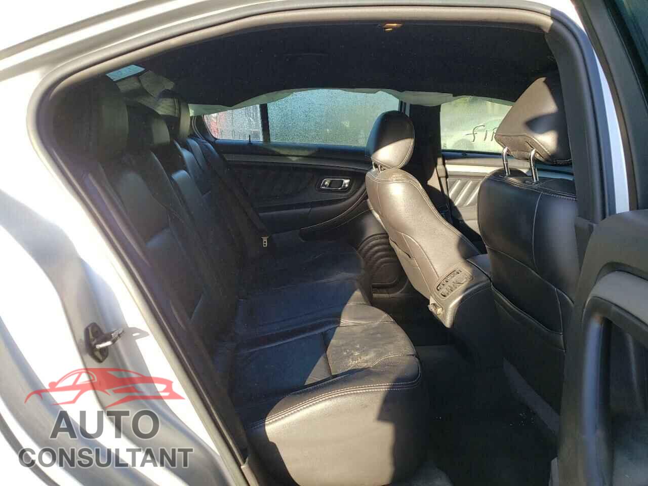 FORD TAURUS 2017 - 1FAHP2E87EG182079