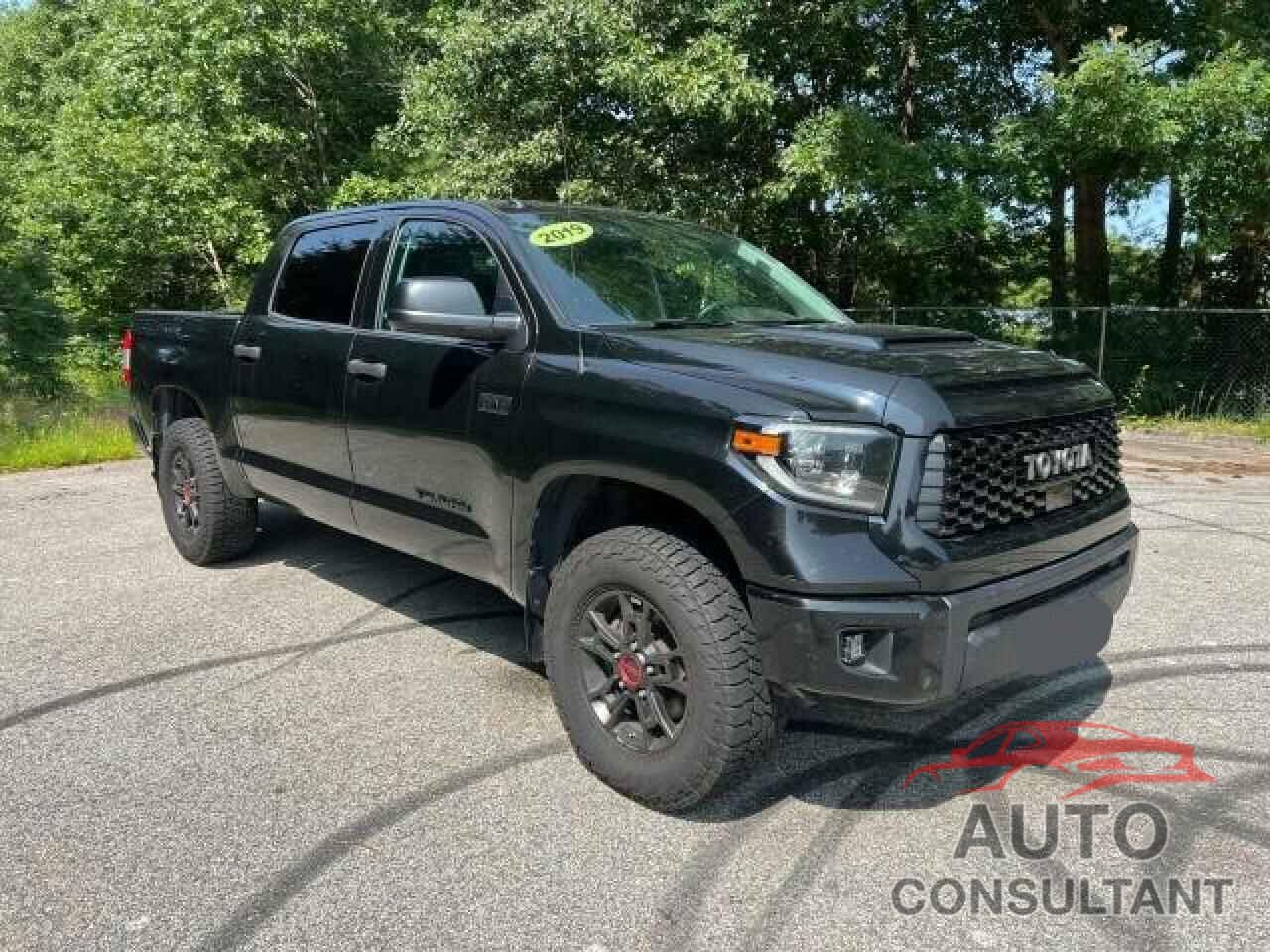 TOYOTA TUNDRA 2019 - 5TFDY5F12KX846826