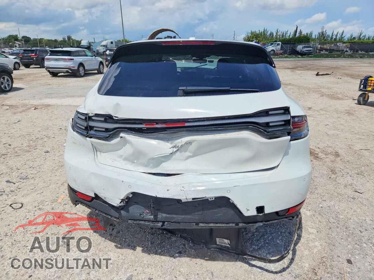 PORSCHE MACAN 2021 - WP1AA2A56MLB01179