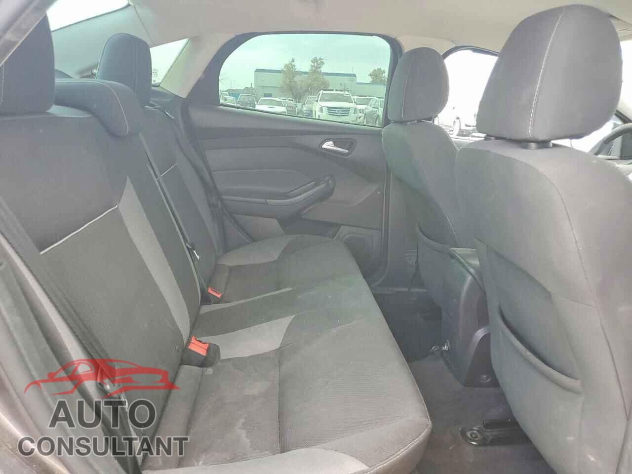 FORD FOCUS 2014 - 1FADP3F29EL249349