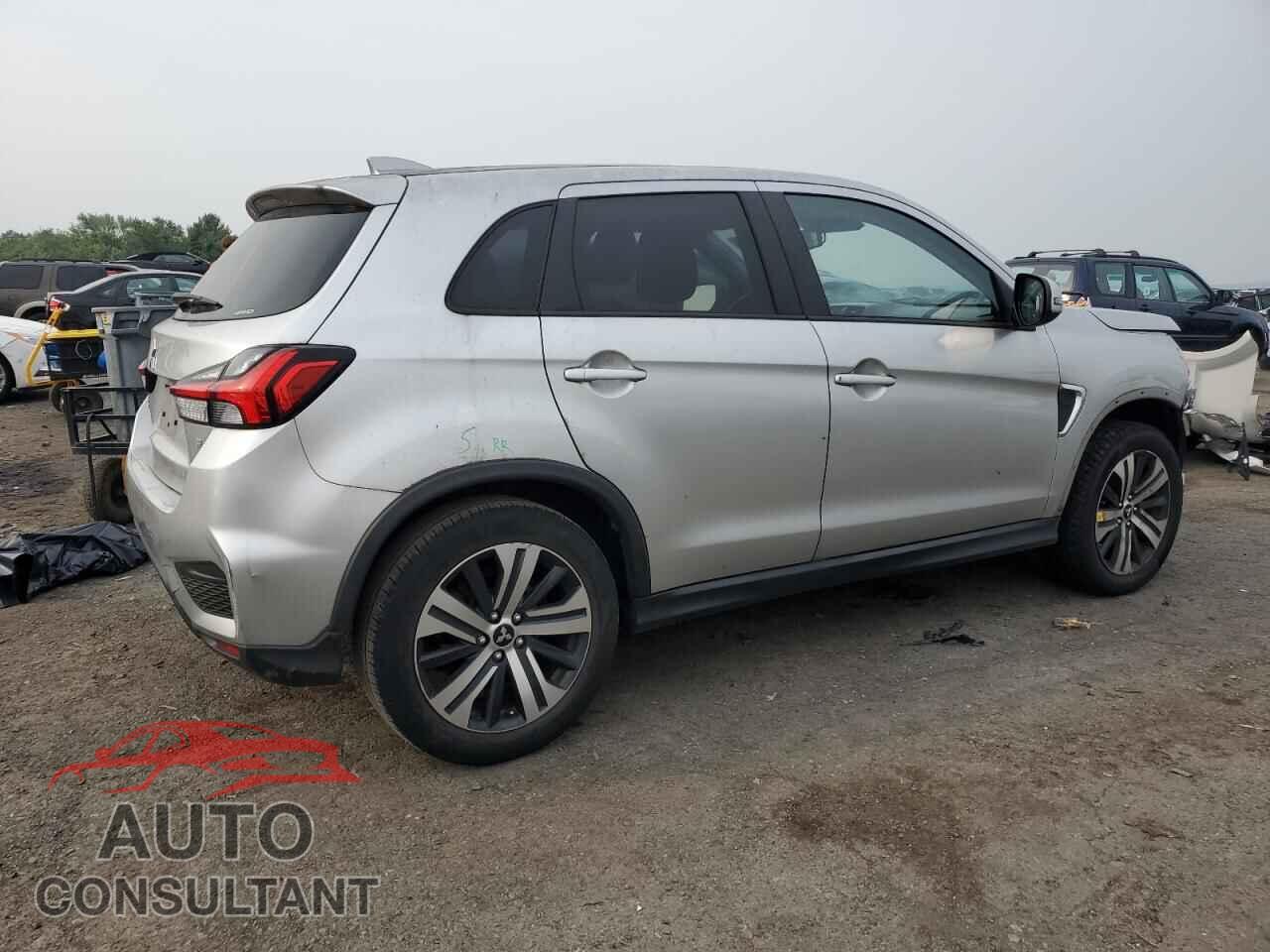 MITSUBISHI OUTLANDER 2020 - JA4AR3AU5LU016568