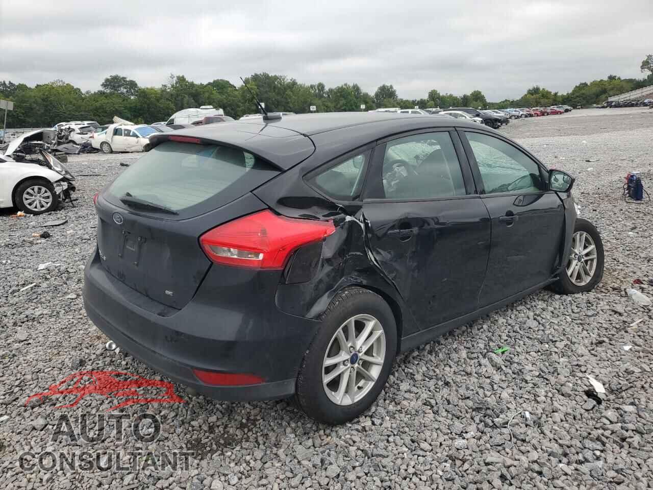 FORD FOCUS 2017 - 1FADP3K26HL253028