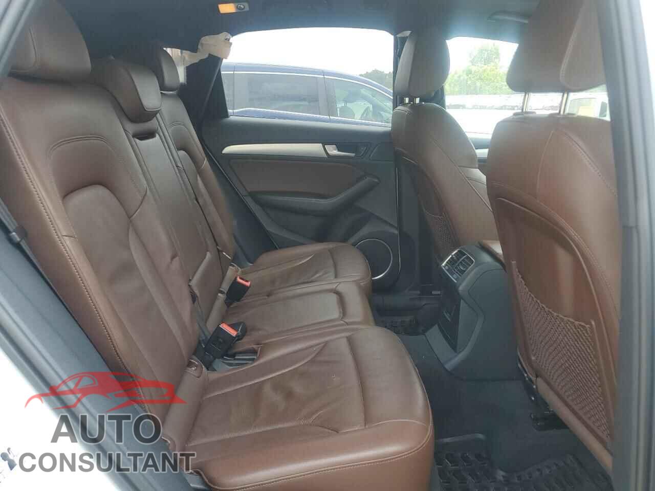 AUDI Q5 2017 - WA1M2AFP1HA044448