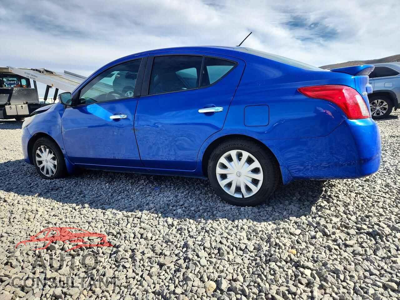 NISSAN VERSA 2015 - 3N1CN7AP1FL937604