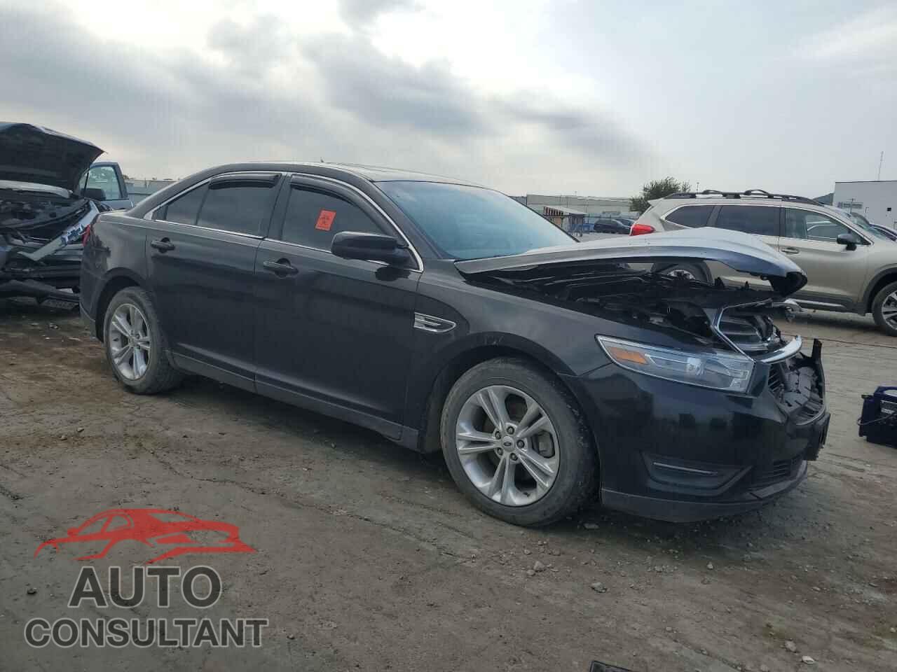 FORD TAURUS 2014 - 1FAHP2E83EG124552