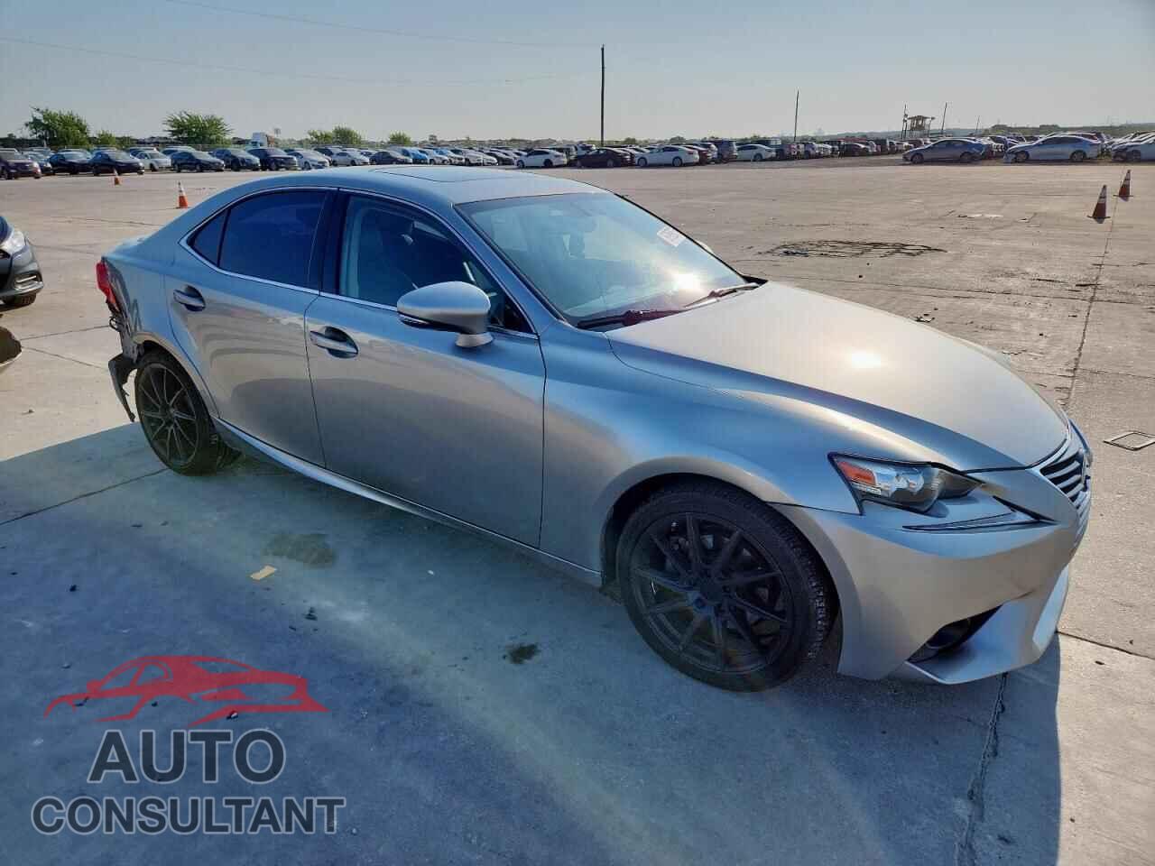 LEXUS IS 2015 - JTHBF1D28F5075175