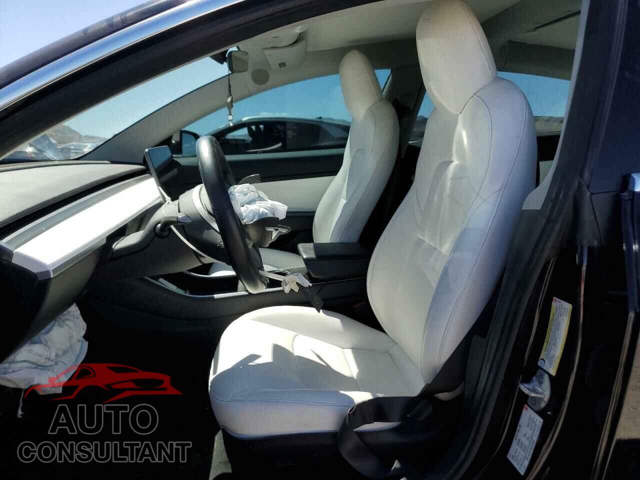 TESLA MODEL 3 2018 - 5YJ3E1EB3JF100336