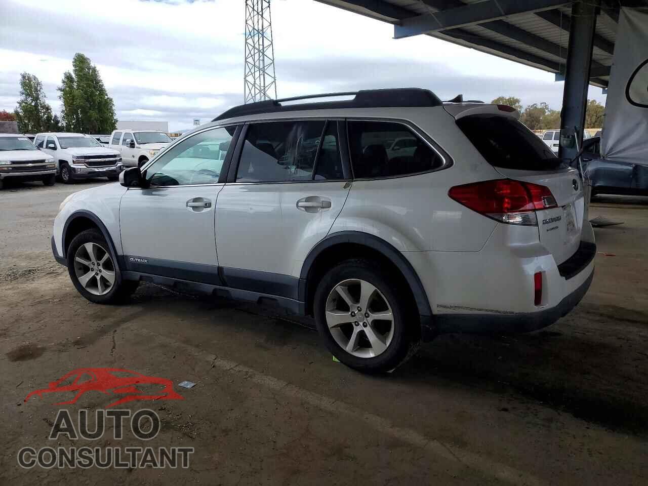 SUBARU OUTBACK 2014 - 4S4BRBLC2E3258957