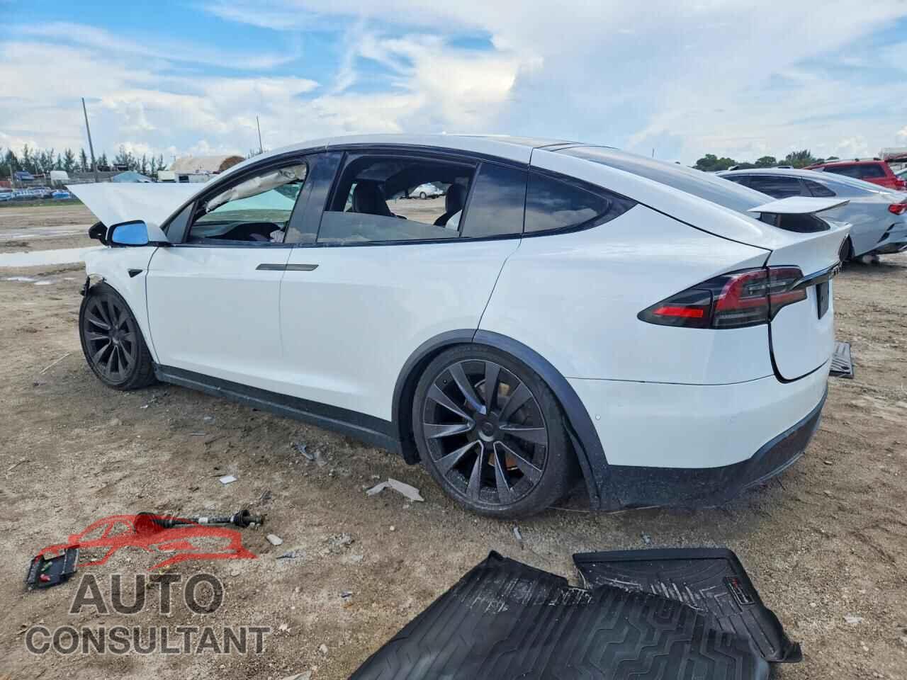 TESLA MODEL X 2022 - 7SAXCDE57NF364445