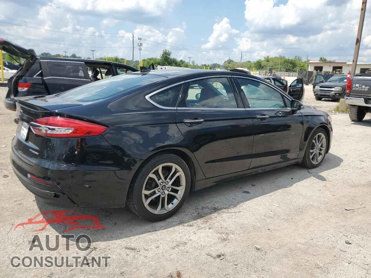 FORD FUSION 2020 - 3FA6P0RUXLR106932