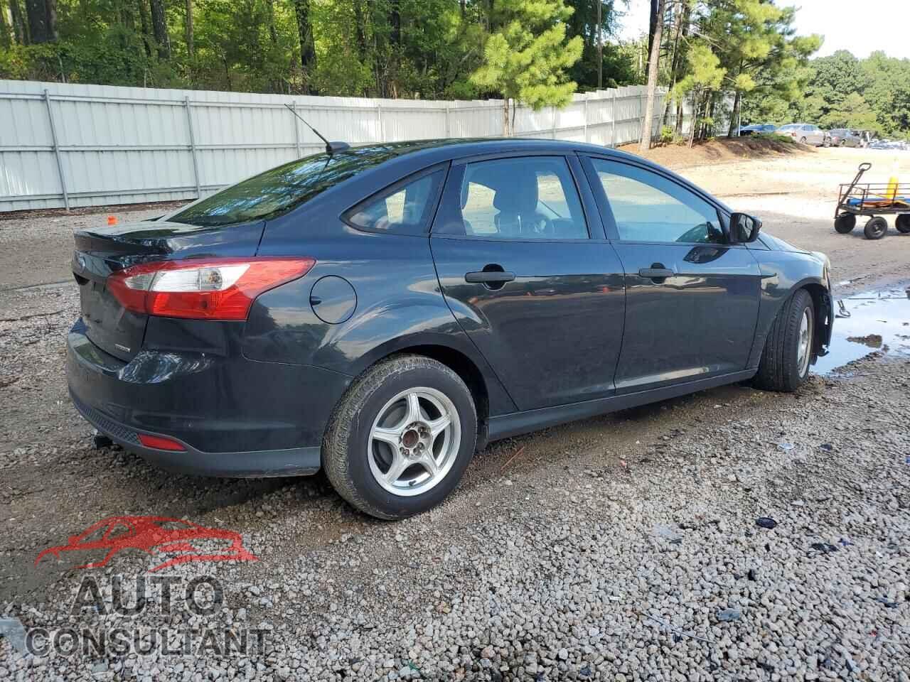 FORD FOCUS 2013 - 1FADP3E20DL186674
