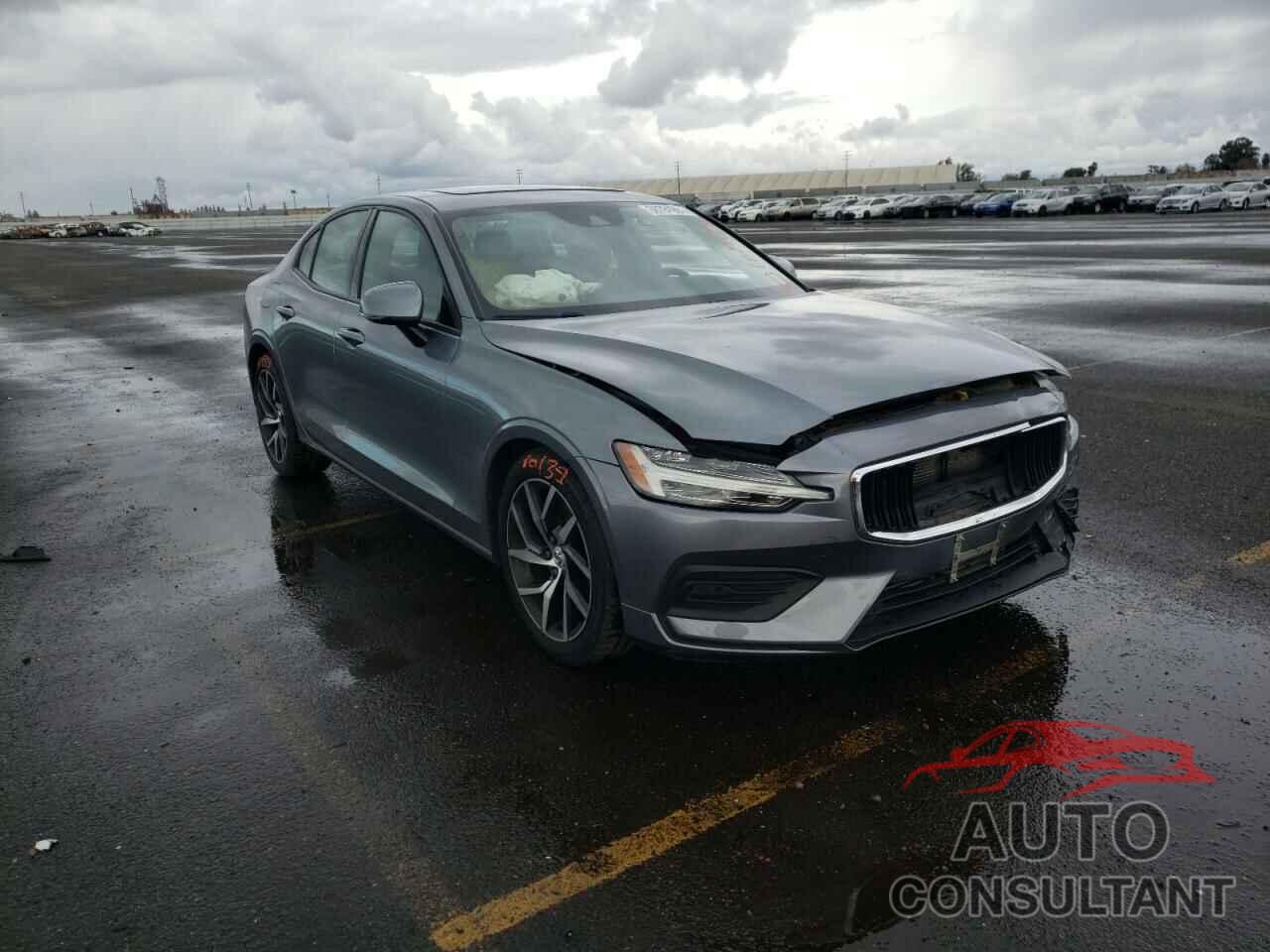 VOLVO S60 2019 - 7JRA22TK4KG010548