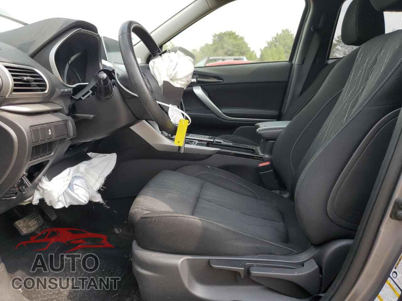 MITSUBISHI ECLIPSE 2019 - JA4AT5AA8KZ020294