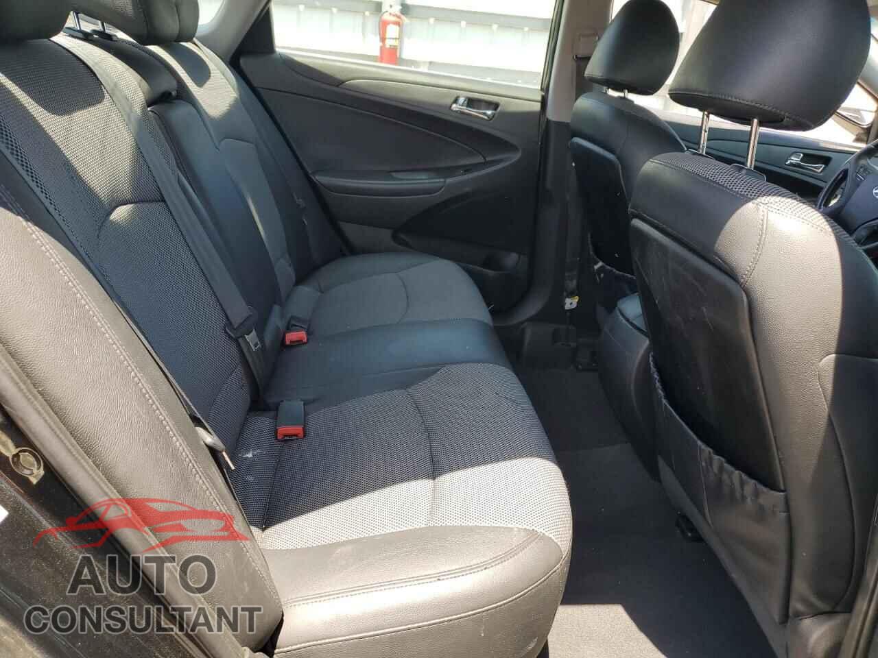 HYUNDAI SONATA 2011 - 5NPEC4AC8BH068095
