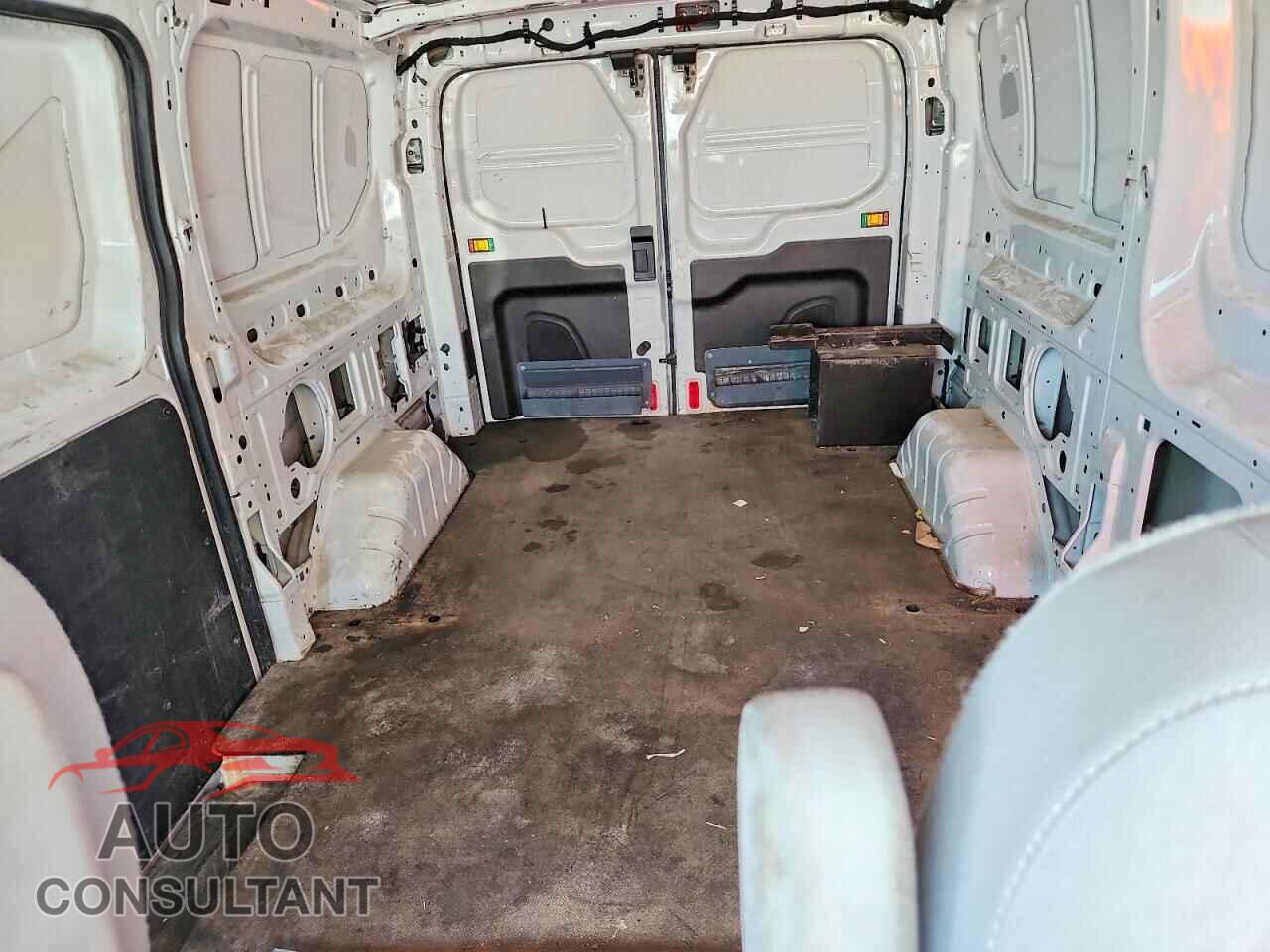 FORD TRANSIT 2018 - 1FTYR1YM7JKA28325