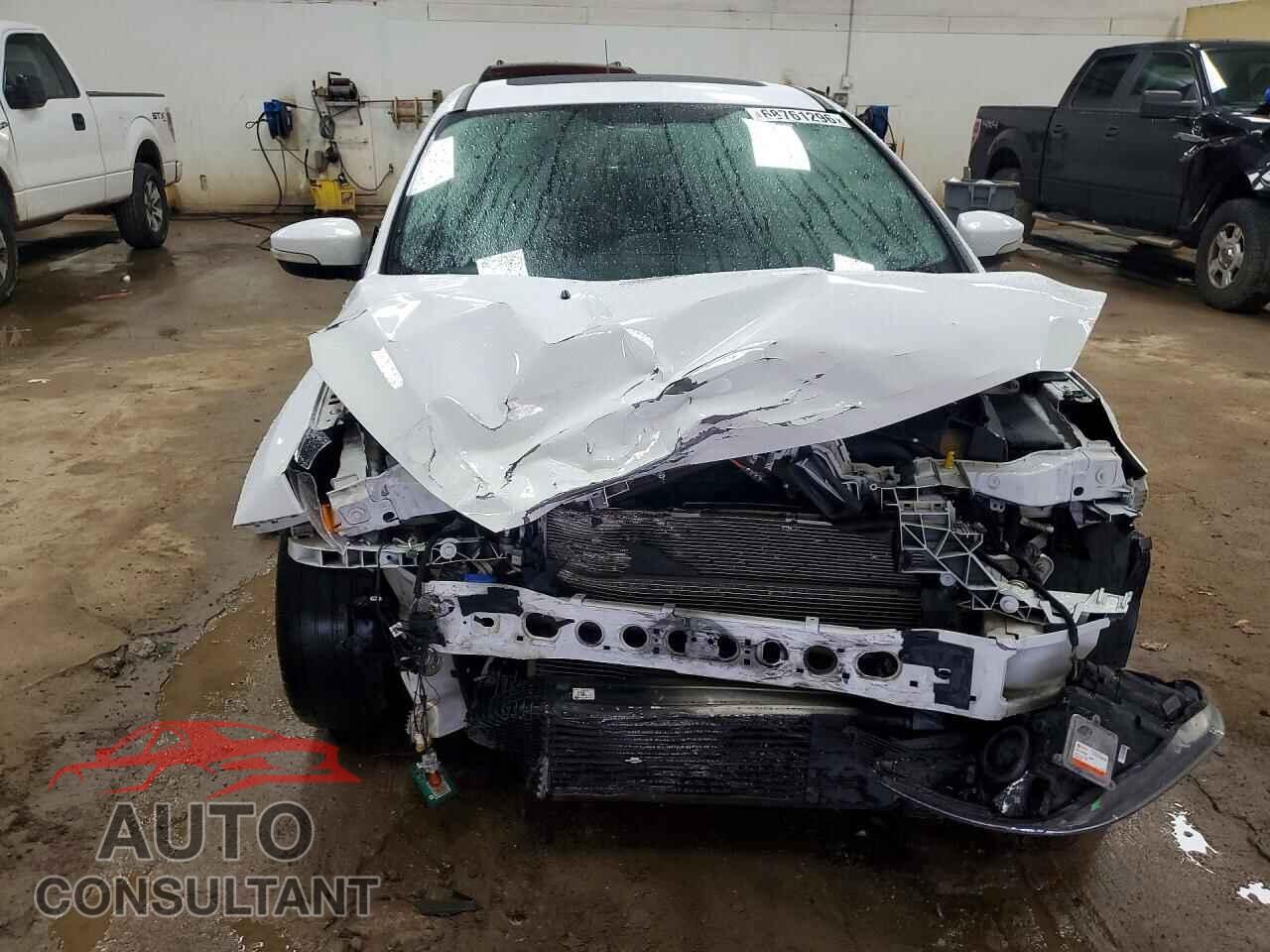 FORD FOCUS 2017 - WF0DP3THXH4120874