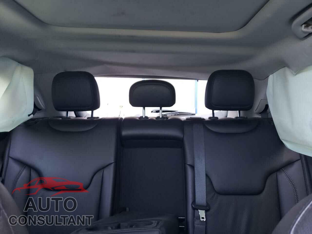 JEEP COMPASS 2021 - 3C4NJDCB0MT546166