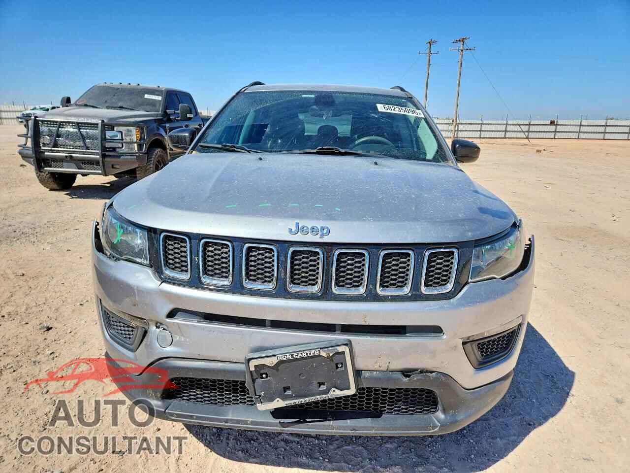 JEEP COMPASS 2018 - 3C4NJCAB2JT368902