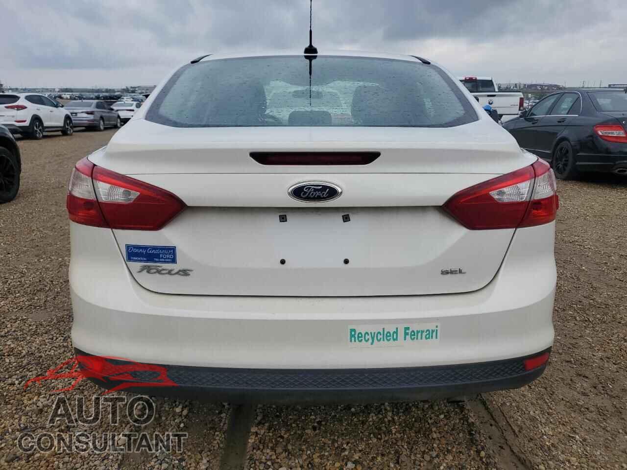 FORD FOCUS 2012 - 1FAHP3H28CL203653