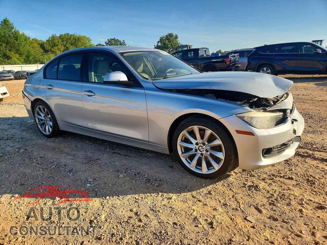 BMW 3 SERIES 2012 - WBA3A5C5XCF258720