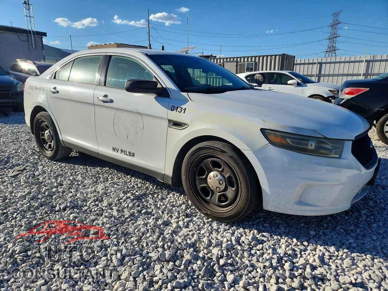 FORD TAURUS 2017 - 1FAHP2L86HG100317