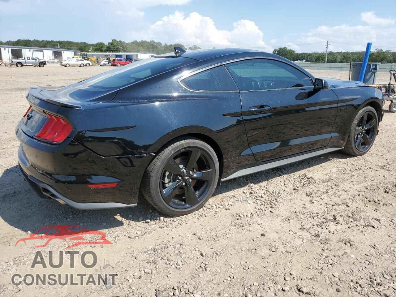 FORD MUSTANG 2023 - 1FA6P8CF2P5300324
