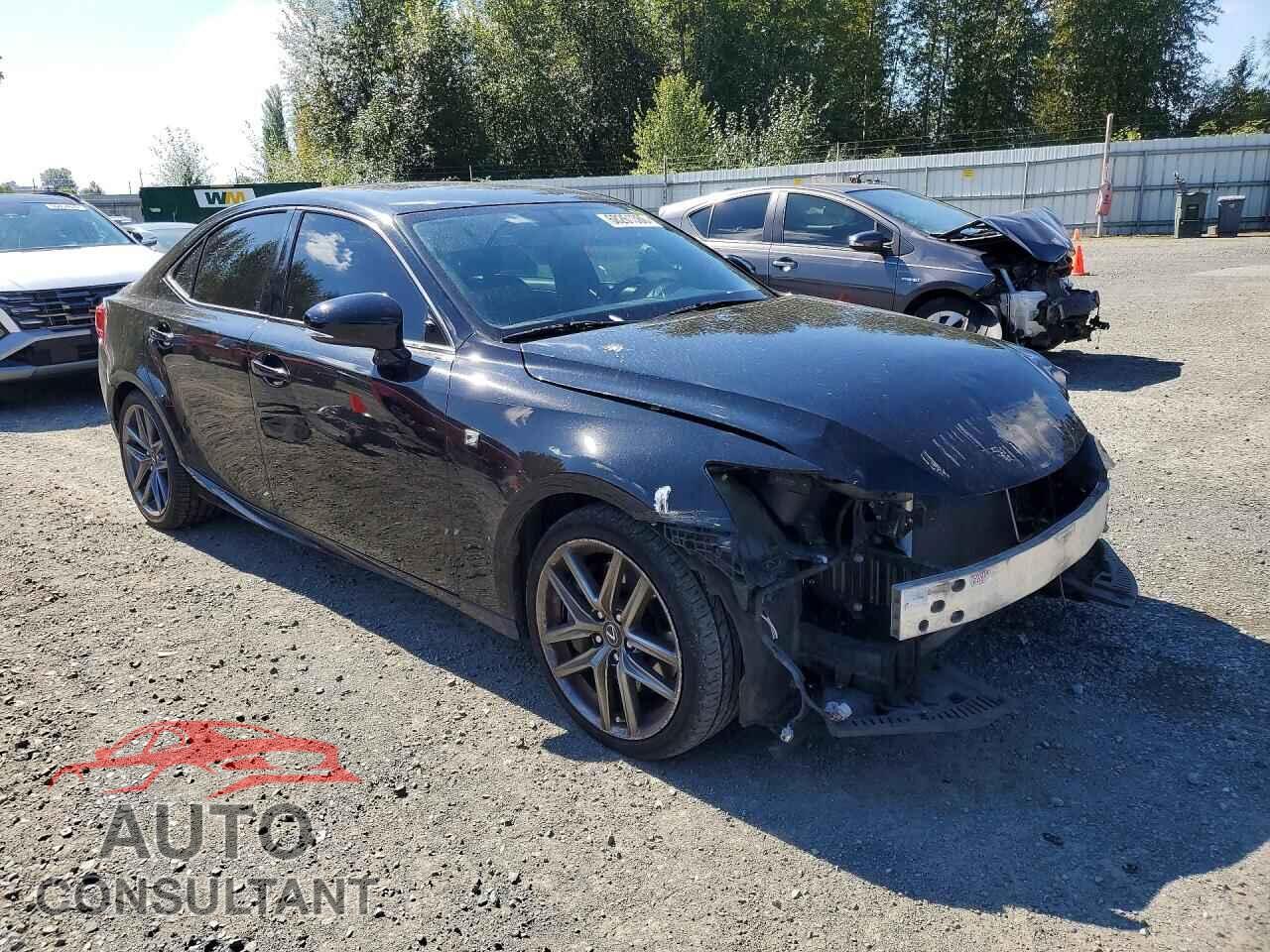 LEXUS IS 2014 - JTHBE1D21E5005194