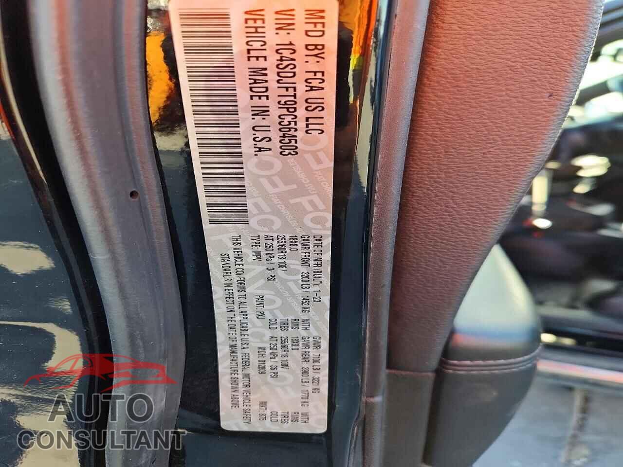 DODGE DURANGO 2023 - 1C4SDJFT9PC564503