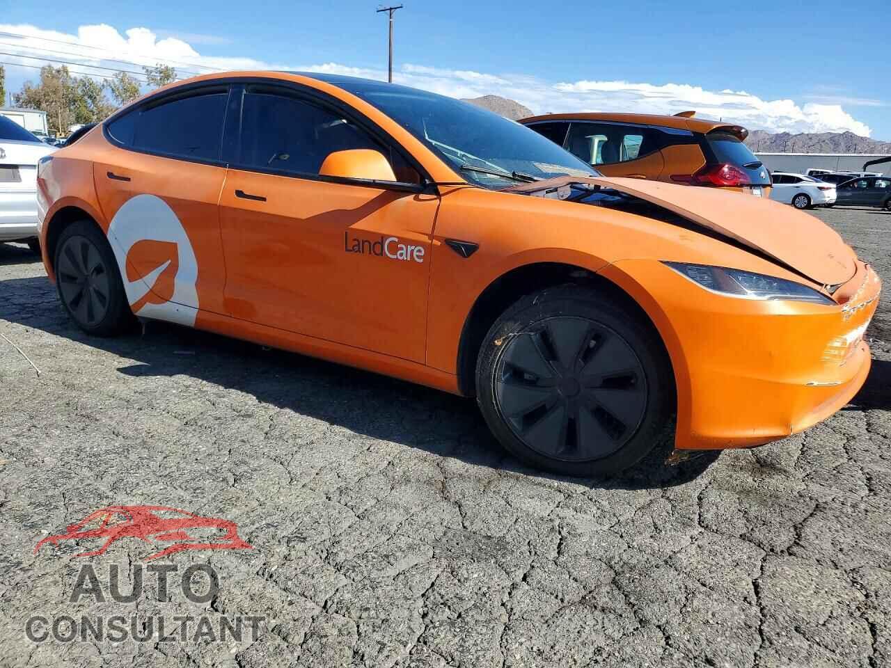 TESLA MODEL 3 2024 - 5YJ3E1EA0RF872943
