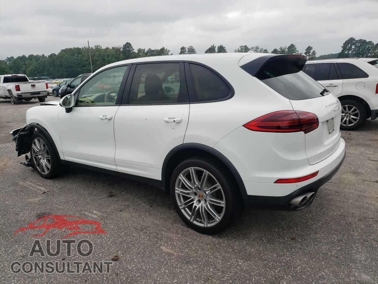PORSCHE CAYENNE 2017 - WP1AB2A26HLA52025