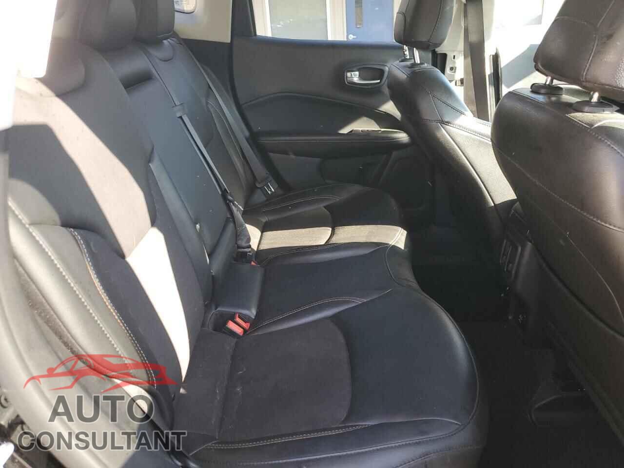 JEEP COMPASS 2020 - 3C4NJDBB6LT234675
