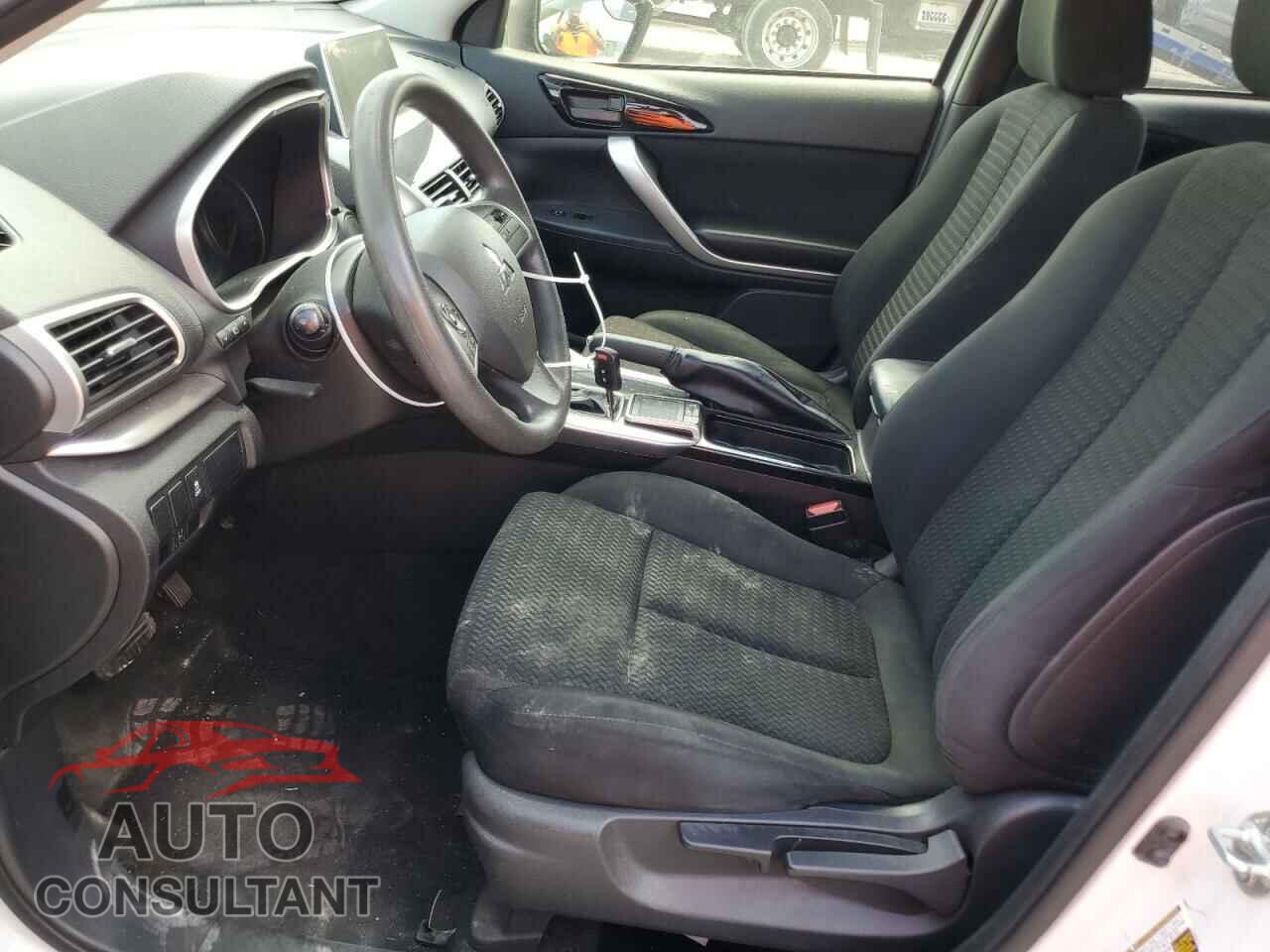 MITSUBISHI ECLIPSE 2018 - JA4AT4AA0JZ051757
