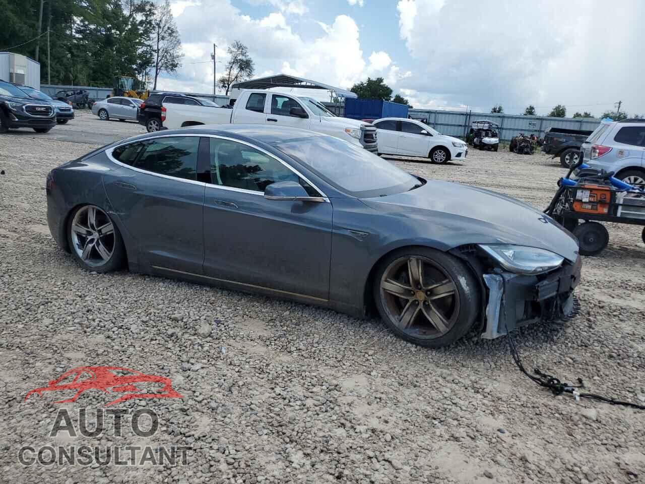 TESLA MODEL S 2013 - 5YJSA1AG7DFP11628