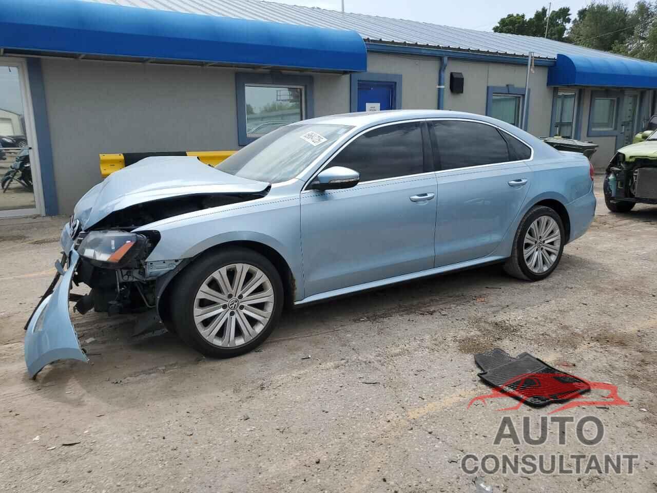 VOLKSWAGEN PASSAT 2012 - 1VWBH7A3XCC103560