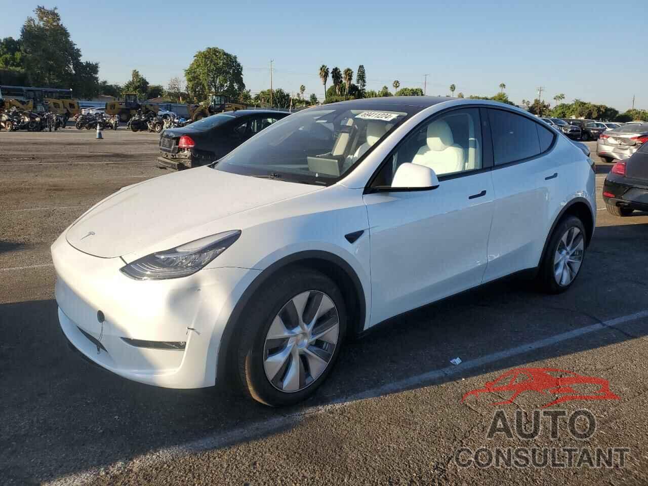 TESLA MODEL Y 2023 - 7SAYGDEE6PA156615