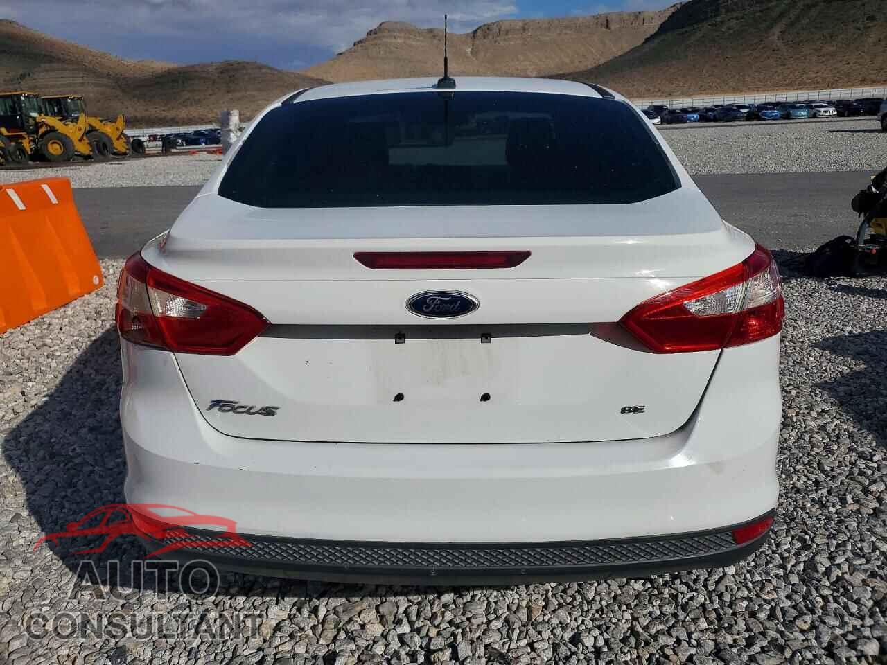 FORD FOCUS 2012 - 1FAHP3F25CL362259