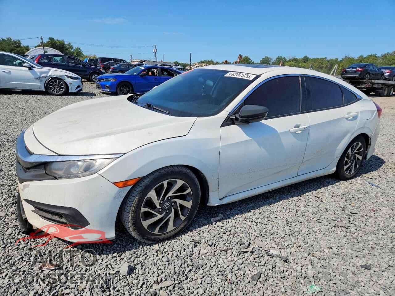 HONDA CIVIC 2017 - 2HGFC2F77HH573620